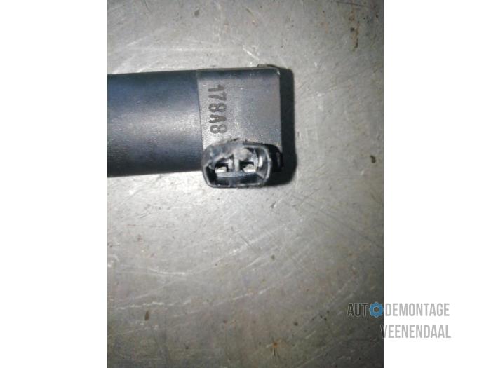 Pen ignition coil from a Renault Scénic II (JM) 1.6 16V 2007