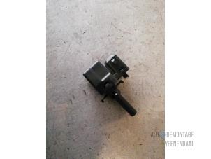 Used Clutch switch Ford Ka I 1.3i Price € 10,50 Margin scheme offered by Autodemontage Veenendaal BV