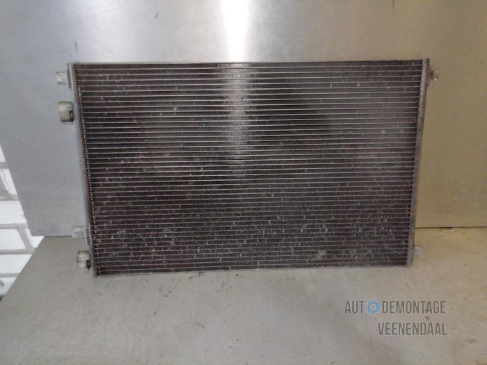Air conditioning radiator from a Renault Scénic II (JM) 1.6 16V 2003