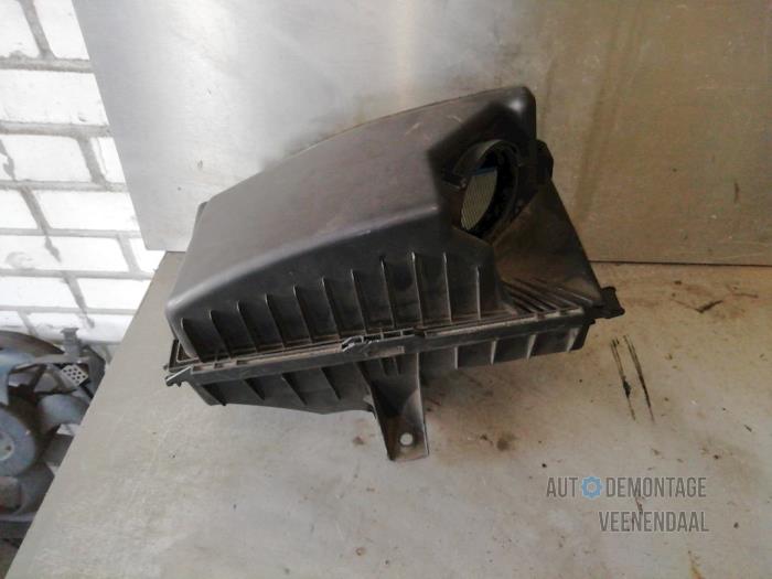 Gebrauchte Luftfiltergehäuse Volvo S80 (TR/TS) 2.5 D Preis € 25,30 Margenregelung angeboten von Autodeleninkleur