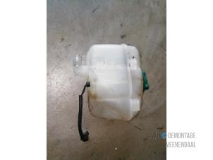 Used Expansion vessel Volvo S80 (TR/TS) 2.5 D Price € 15,75 Margin scheme offered by Autodemontage Veenendaal BV