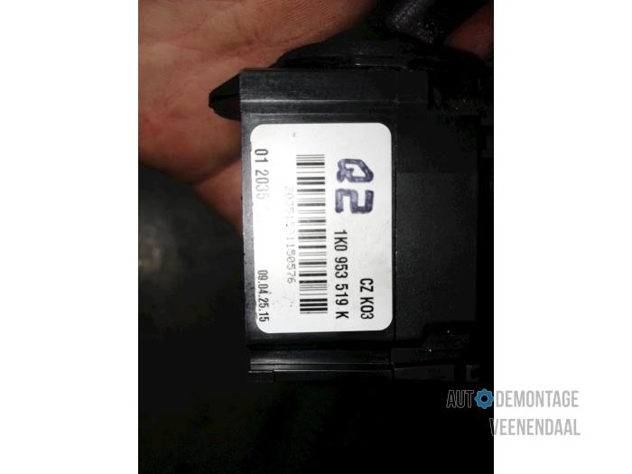 Interruptor de limpiaparabrisas de un Volkswagen Caddy III (2KA,2KH,2CA,2CH) 2.0 SDI 2009