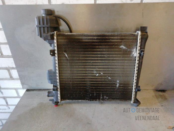 Gebrauchte Kühler Mercedes A (W168) 1.4 A-140 Preis € 42,90 Margenregelung angeboten von Autodeleninkleur