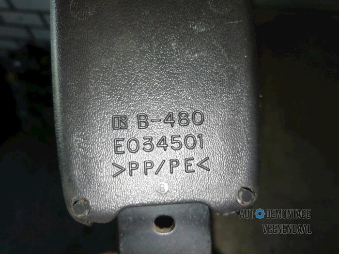 Front seatbelt buckle, right from a Suzuki Swift (ZA/ZC/ZD1/2/3/9) 1.3 VVT 16V 2007