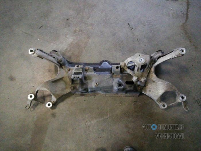 Usados Subchasis Honda Civic (FK/FN) 1.8i VTEC 16V Precio € 88,00 Norma de margen ofrecido por Autodeleninkleur