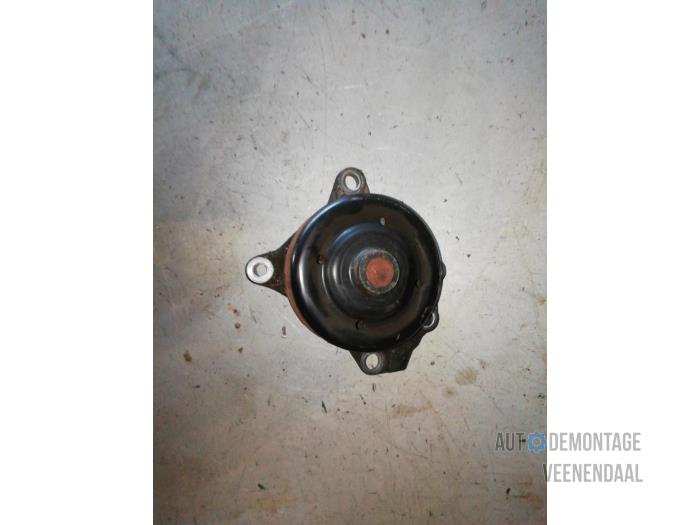 Begagnade Vattenpump Toyota Aygo (B10) 1.0 12V VVT-i Pris € 27,50 Marginaltabell erbjuds av Autodeleninkleur