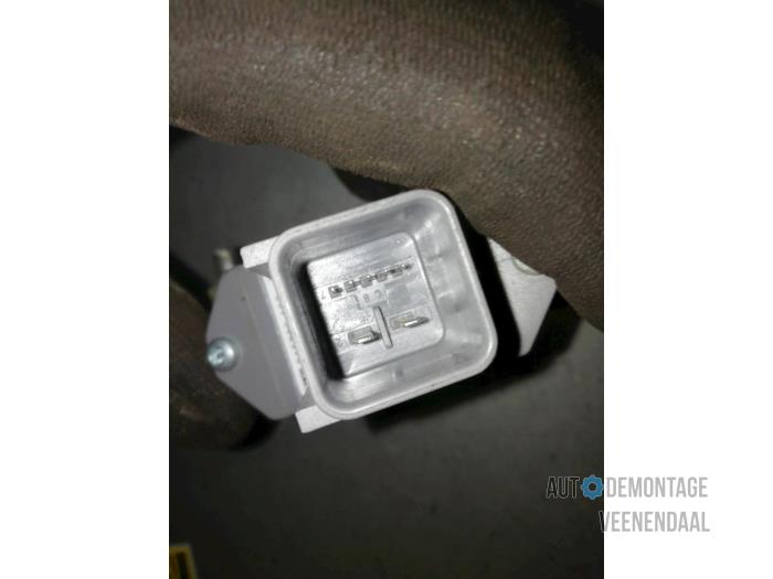 door-window-motor-opel-astra-j-1-4-16v-ecoflex-915722102-origineel
