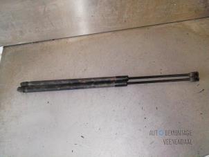 Used Set of tailgate gas struts Opel Astra J (PC6/PD6/PE6/PF6) 1.4 16V ecoFLEX Price € 14,70 Margin scheme offered by Autodemontage Veenendaal BV
