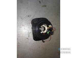 Used Airbag clock spring BMW 1 serie (E87/87N) 120d 16V Price € 40,95 Margin scheme offered by Autodemontage Veenendaal BV