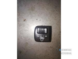 Used AIH headlight switch Saab 9-5 (YS3E) 2.0t 16V Price € 10,50 Margin scheme offered by Autodemontage Veenendaal BV