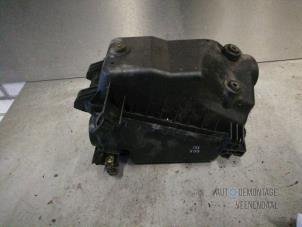 Used Air box Toyota Corolla Verso (R10/11) 1.6 16V VVT-i Price € 47,25 Margin scheme offered by Autodemontage Veenendaal BV