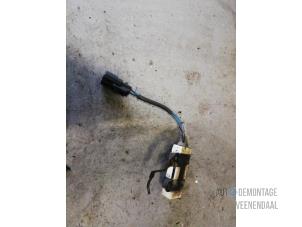 Used Cooling fan resistor Toyota Corolla Verso (R10/11) 1.6 16V VVT-i Price € 26,25 Margin scheme offered by Autodemontage Veenendaal BV