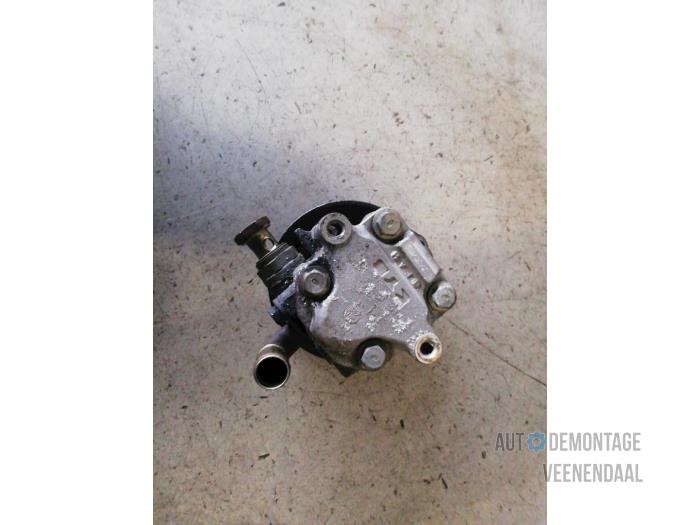 Usagé Pompe de direction Volkswagen Sharan (7M8/M9/M6) 1.8 Turbo 20V Prix € 27,50 Règlement à la marge proposé par Autodeleninkleur