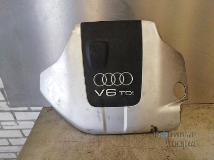 Used Engine cover Audi A4 Avant (B6) 2.5 TDI 24V Price € 44,00 Margin scheme offered by Autodeleninkleur