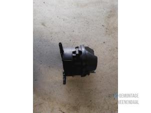 Used Fuel filter Peugeot 206 SW (2E/K) 1.4 HDi Price € 15,75 Margin scheme offered by Autodemontage Veenendaal BV