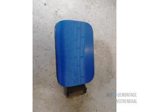 Used Tank cap cover Renault Scénic II (JM) 1.6 16V Price € 19,95 Margin scheme offered by Autodemontage Veenendaal BV