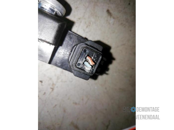 Begagnade Airbagsensor Renault Scénic II (JM) 1.6 16V Pris € 22,00 Marginaltabell erbjuds av Autodeleninkleur