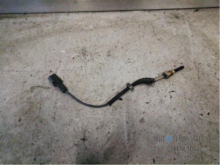 Usagé Sonde lambda Opel Astra H (L48) 1.9 CDTi 100 Prix € 27,50 Règlement à la marge proposé par Autodeleninkleur