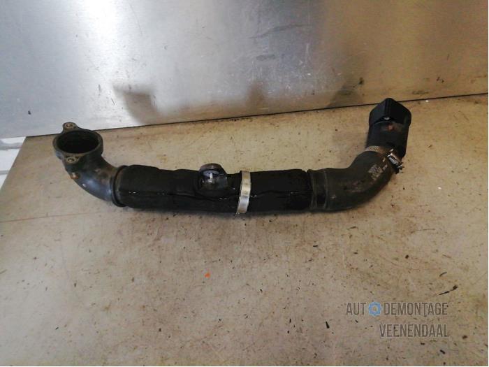 Gebrauchte Intercooler Rohr Volkswagen Golf VII (AUA) 1.6 TDI 16V Preis € 18,00 Margenregelung angeboten von Autodeleninkleur