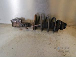 Used Front shock absorber, right Hyundai i20 1.2i 16V Price € 60,00 Margin scheme offered by Autodemontage Veenendaal BV