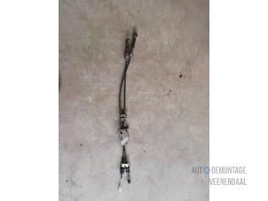 Used Gearbox shift cable Honda Civic (FK/FN) 1.8i VTEC 16V Price € 50,00 Margin scheme offered by Autodemontage Veenendaal BV