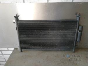 Klima Kondensor van een Honda Civic (FK/FN) 1.8i VTEC 16V 2006