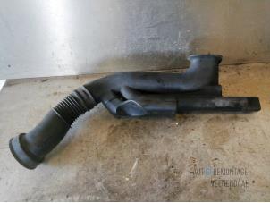 Used Air intake hose Opel Astra H (L48) 1.4 16V Twinport Price € 15,00 Margin scheme offered by Autodemontage Veenendaal BV