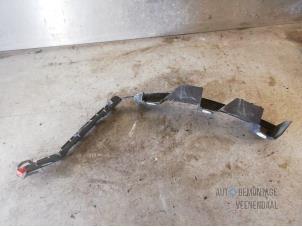 Used Rear bumper bracket, left Opel Astra H (L48) 1.4 16V Twinport Price € 9,00 Margin scheme offered by Autodemontage Veenendaal BV