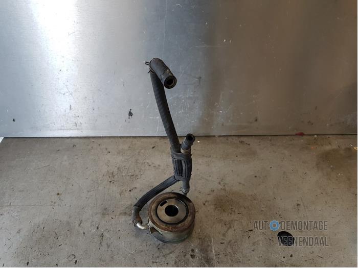 Gebrauchte Ölfiltergehäuse BMW Mini (R50/53) 1.4 D One Preis € 35,00 Margenregelung angeboten von Autodeleninkleur
