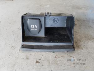 Used Front ashtray Mercedes B (W245,242) 1.5 B-160 16V Price € 20,00 Margin scheme offered by Autodemontage Veenendaal BV