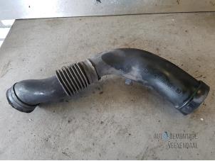 Used Air intake hose Opel Vectra C GTS 2.2 16V Price € 20,00 Margin scheme offered by Autodemontage Veenendaal BV