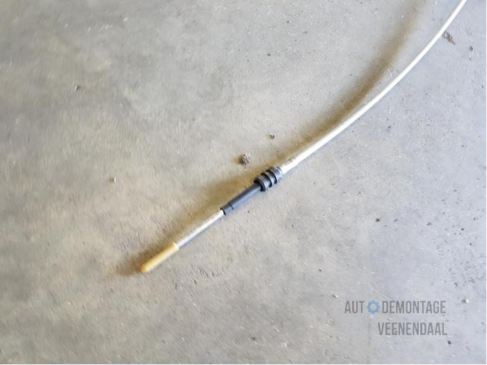 Gearbox shift cable from a Opel Vectra C GTS 2.2 16V 2004