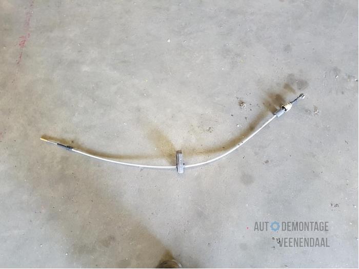 Gearbox shift cable from a Opel Vectra C GTS 2.2 16V 2004