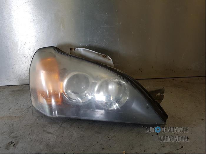 Używane Reflektor prawy Chevrolet Evanda 2.0 16V Cena € 25,00 Procedura marży oferowane przez Autodeleninkleur