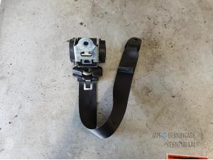 Used Rear seatbelt, right BMW Mini One/Cooper (R50) 1.6 16V One Price € 18,00 Margin scheme offered by Autodemontage Veenendaal BV
