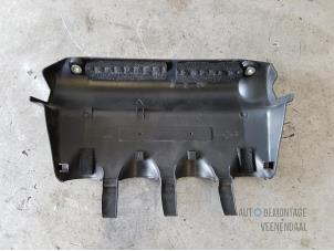 Abdeckblech Motor van een Honda Jazz (GD/GE2/GE3) 1.2 i-DSi 2004
