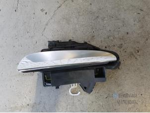Used Rear door handle 4-door, right Fiat Croma (194) 2.2 MPI 16V Price € 30,00 Margin scheme offered by Autodemontage Veenendaal BV