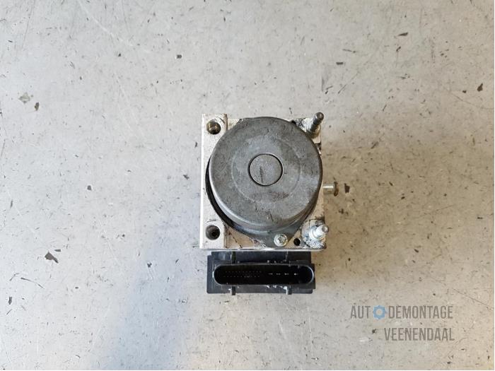 Gebrauchte ABS Pumpe Renault Clio III (BR/CR) 1.4 16V Preis € 23,00 Margenregelung angeboten von Autodeleninkleur