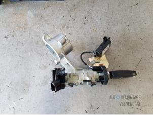 Ignition lock + computer from a Opel Insignia 2.0 CDTI 16V 160 Ecotec 2010