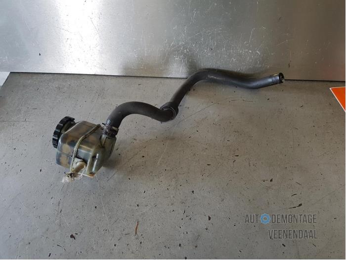Gebrauchte Lenkkraftverstärker Ölbehälter Toyota Celica (ZZT230/231) 1.8i 16V Preis € 25,00 Margenregelung angeboten von Autodeleninkleur