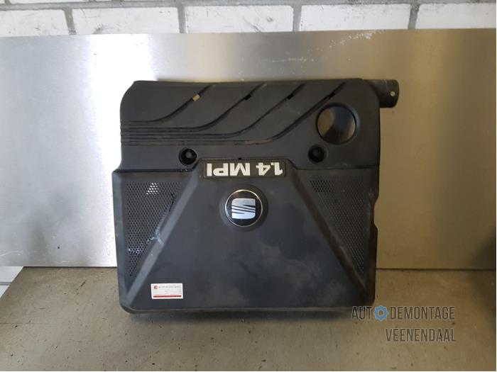 Begagnade Luftfilterhus Seat Arosa (6H1) 1.4 MPi Pris € 25,00 Marginaltabell erbjuds av Autodeleninkleur