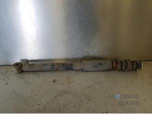 Used Rear shock absorber, right Seat Arosa (6H1) 1.4 MPi Price € 19,00 Margin scheme offered by Autodemontage Veenendaal BV