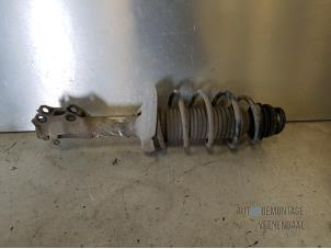 Used Front shock absorber, right Seat Arosa (6H1) 1.4 MPi Price € 24,00 Margin scheme offered by Autodemontage Veenendaal BV