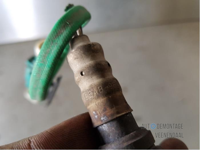 Sonde lambda d'un Ford Focus 1 Wagon 1.6 16V 2001