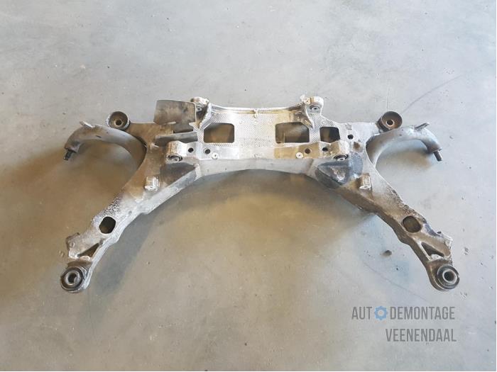 Usagé Train arrière complet Volvo V70 (SW) 2.4 20V 140 Prix € 150,00 Règlement à la marge proposé par Autodeleninkleur