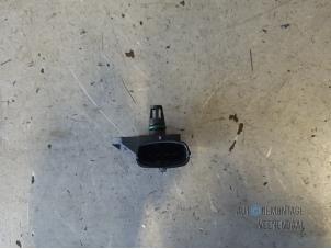 Map Sensor (Einlasskrümmer) van een Honda Civic (FK/FN) 2.2 i-CTDi 16V 2007