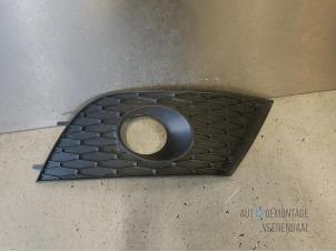 Used Cover plate fog light, left Seat Altea (5P1) 1.6 Price € 20,00 Margin scheme offered by Autodemontage Veenendaal BV