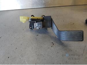 Used Accelerator pedal Ford Focus 1 1.8 TDCi 100 Price € 20,00 Margin scheme offered by Autodemontage Veenendaal BV