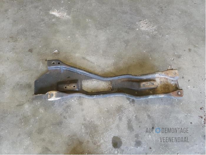 Used Subframe Kia Rio (DC22/24) 1.5 RS,LS 16V Price € 25,00 Margin scheme offered by Autodeleninkleur