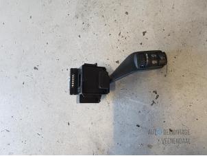 Usados Interruptor de limpiaparabrisas Ford Focus 2 1.6 16V Precio € 9,00 Norma de margen ofrecido por Autodemontage Veenendaal BV